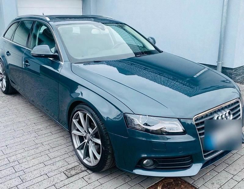 Grau Gebraucht 2009 Audi A4 Kombi | 9.995 € (Teuer) - Bild 1/4