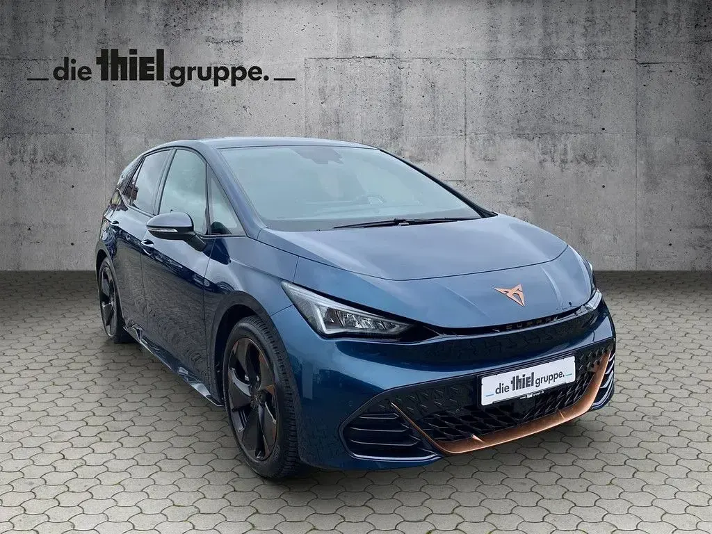 Second-hand Cupra Born 150 kW (204 CP) 2022 Albastru Hatchback
