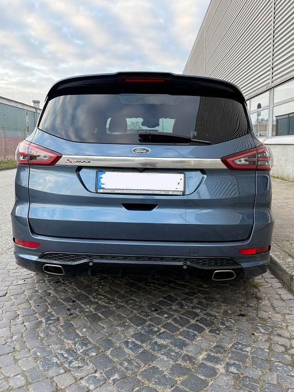 Gebraucht Ford S-MAX ST-Line 190 PS (139 kW) 2019 Blau Van / Kleinbus