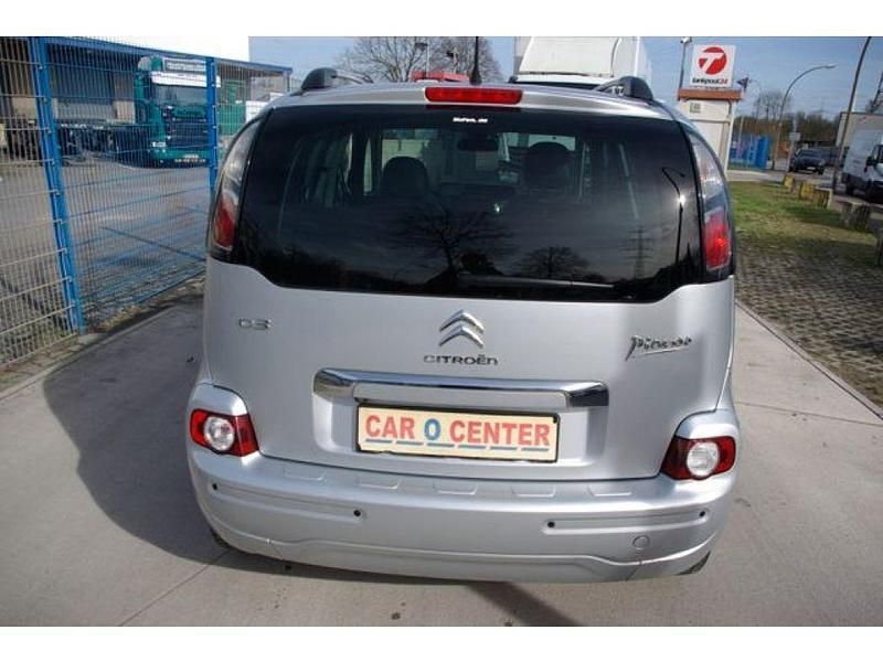 Gebraucht Citroën C3 Exclusive 114 PS (83 kW) 2016 Aluminiumgrau/metall (metallic) Van / Kleinbus