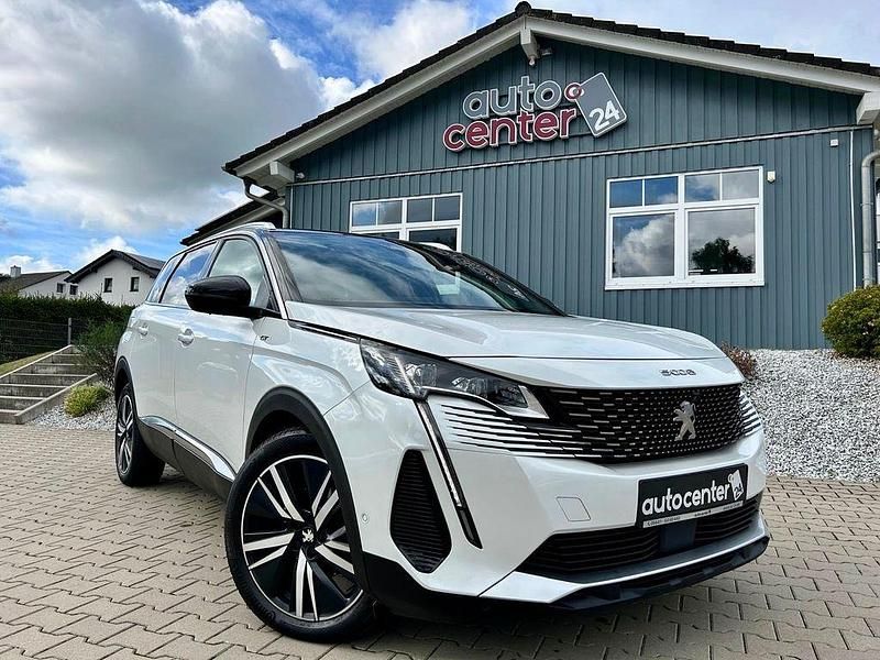 Blanc nacre Gebraucht 2021 Peugeot 5008 GTi Van / Kleinbus | 24.980 € (Superpreis) - Bild 1/4