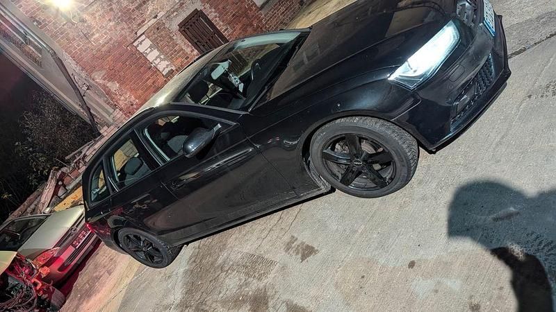 Gebraucht Audi A4 Ambition 170 PS (125 kW) 2012 Schwarz Kombi