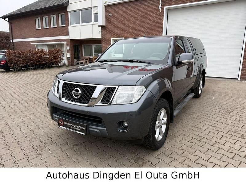 Gebraucht Nissan Navara XE 190 PS (139 kW) 2012 Grau Pickup