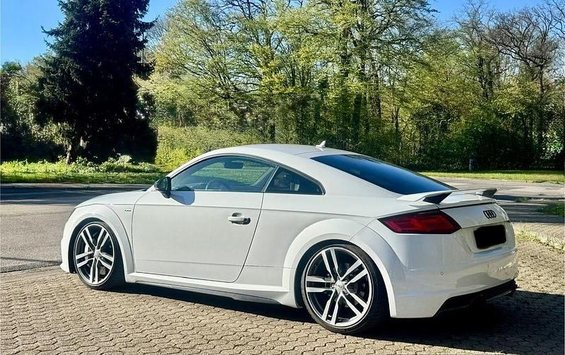 Gebraucht Audi TT Sport 230 PS (169 kW) 2015 Weiß Coupé