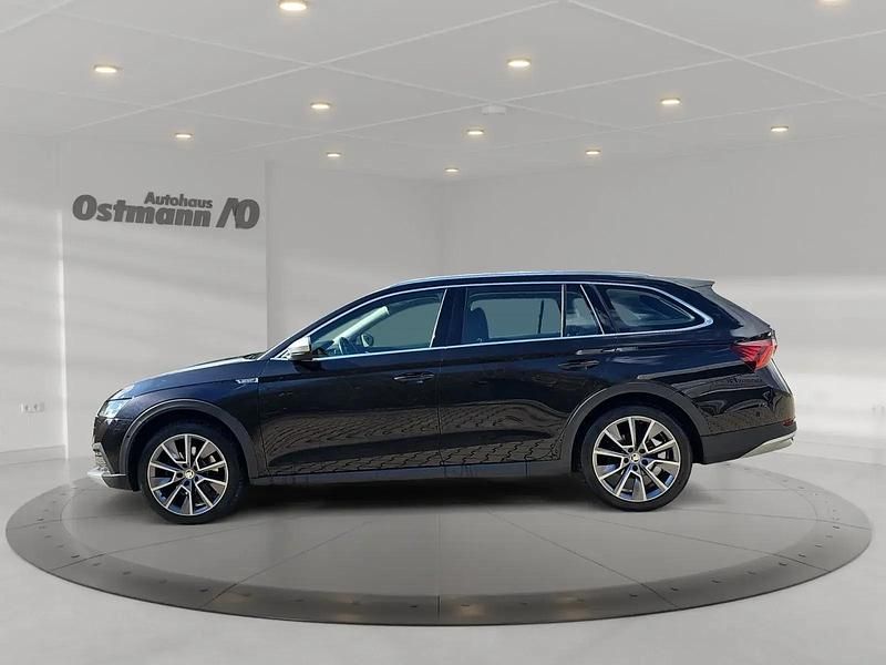 Gebraucht Skoda Octavia First Edition 200 PS (147 kW) 2021 Schwarzmagic perleffekt Kombi