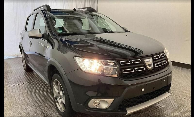 Other Gebraucht 2019 Dacia Sandero Prestige Limousine | 8.799 € (Guter Preis) - Bild 1/4