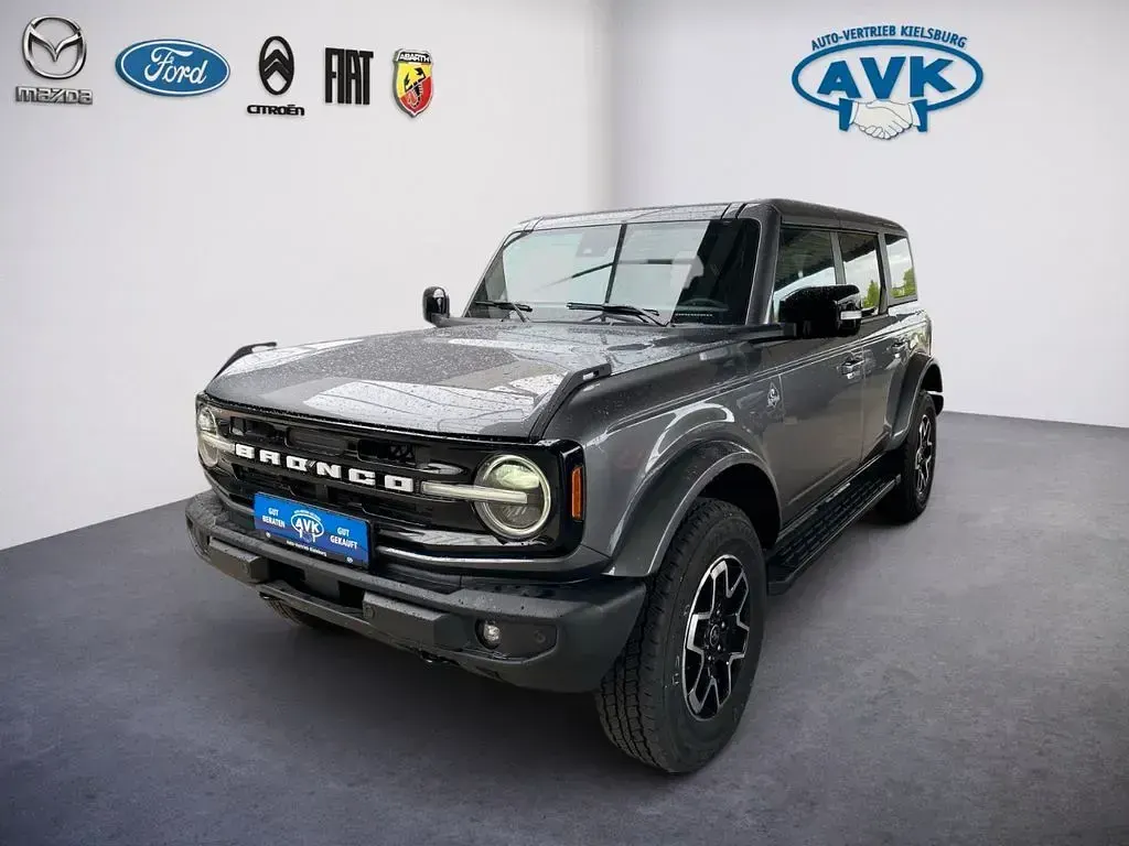 Neu Ford Bronco Outer Banks 334 PS (245 kW) 2026 Grau SUV