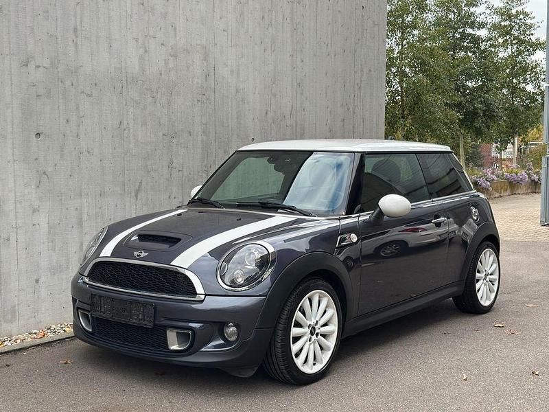 Grau Gebraucht 2012 Mini Cooper S Chili Kleinwagen | 7.490 € (Fairer Preis) - Bild 1/4