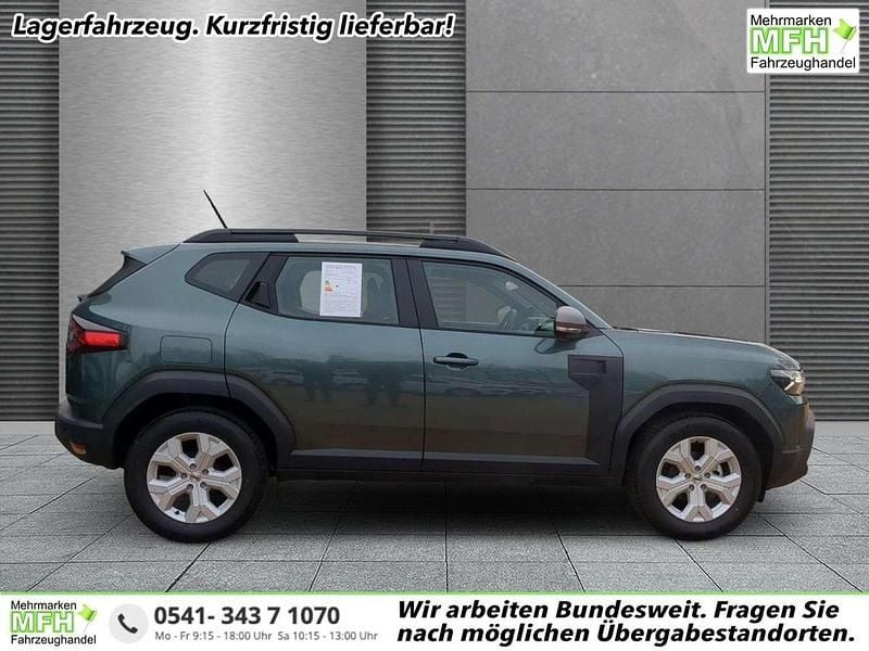 Neu Dacia Duster Expression 122 PS (89 kW) 2026 Safarigrüngrau SUV