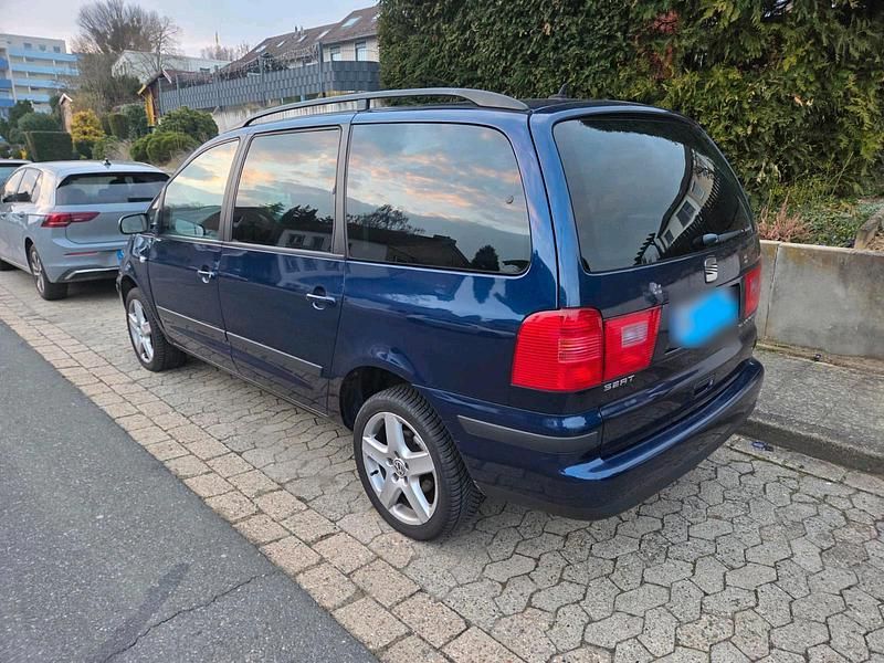 Gebraucht Seat Alhambra 131 PS (96 kW) 2004 Blau Van / Kleinbus