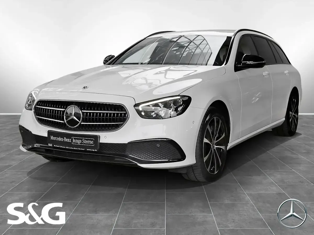 Second-hand Mercedes E300 Avantgarde 194 CP (142 kW) 2022 Break