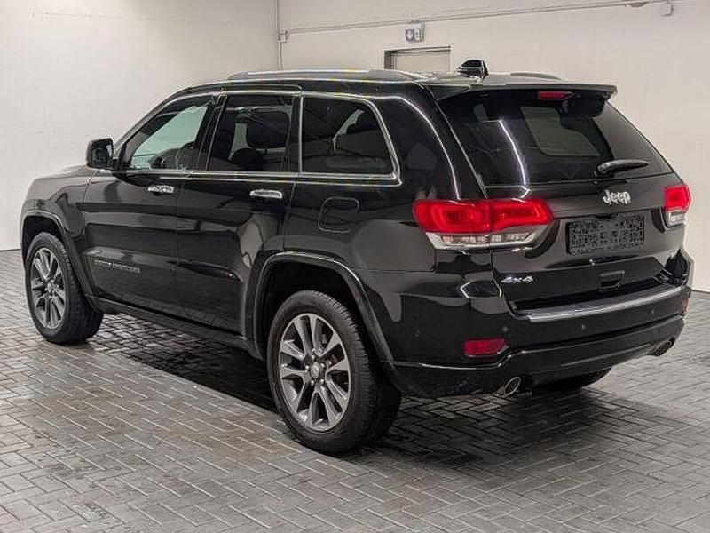 Gebraucht Jeep Grand Cherokee 250 PS (183 kW) 2017 Diamondschwarzmet. SUV