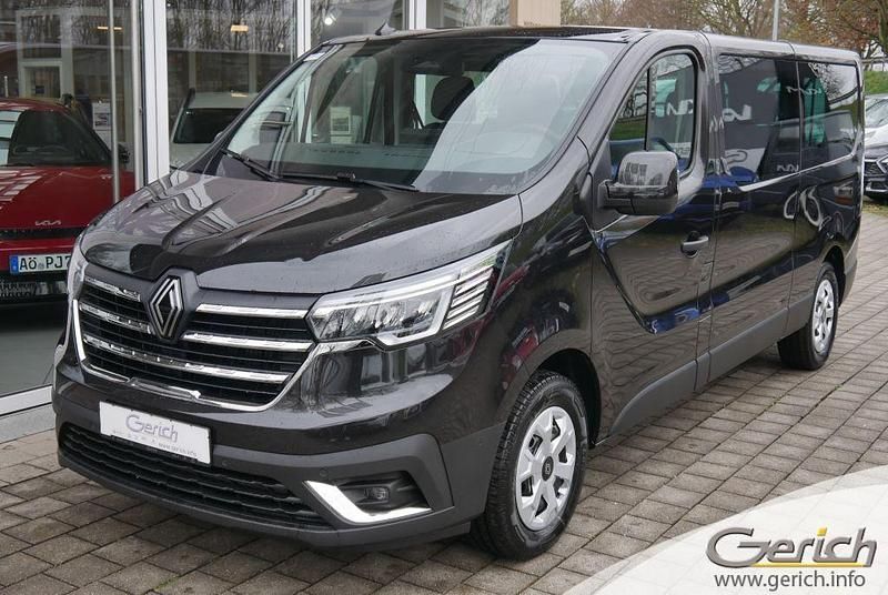 Gebraucht Renault Trafic 150 PS (110 kW) 2024 Tenebroschwarz metallic Van / Kleinbus
