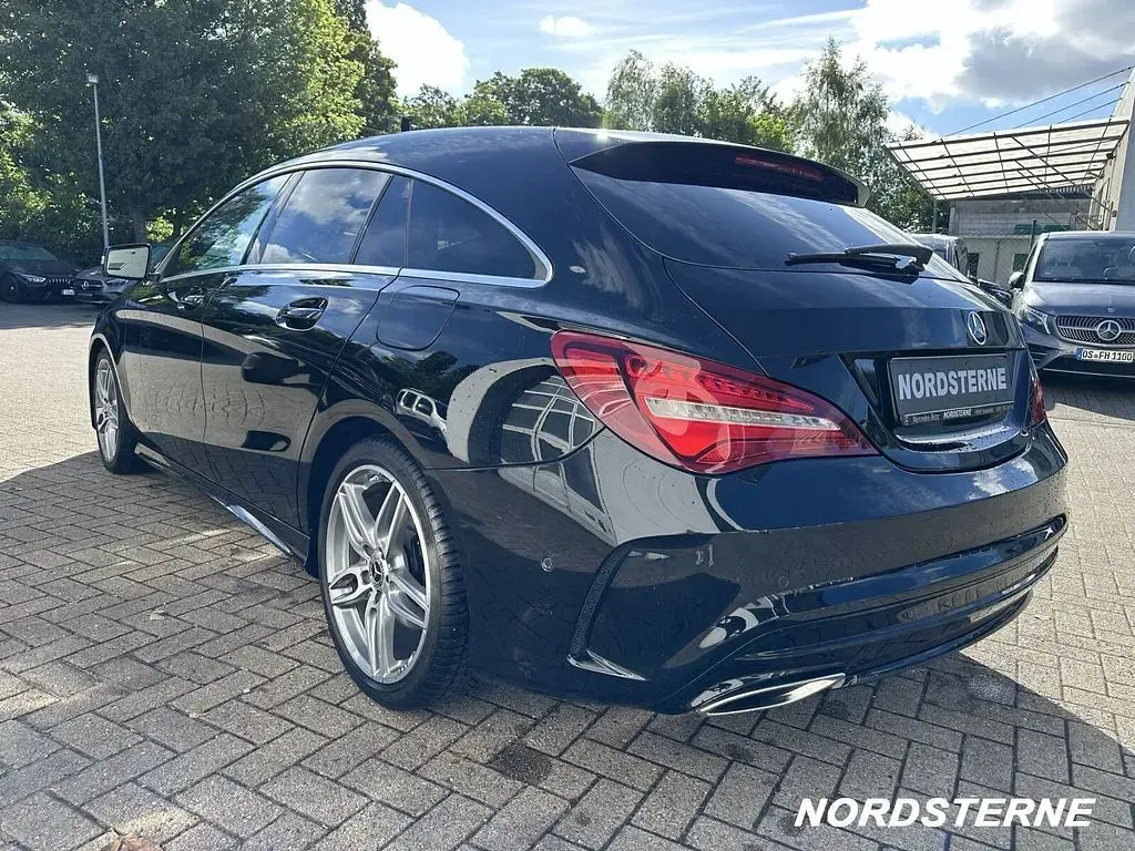 Gebraucht Mercedes CLA220 AMG 177 PS (130 kW) 2016 Unilack nachtschwarz Limousine
