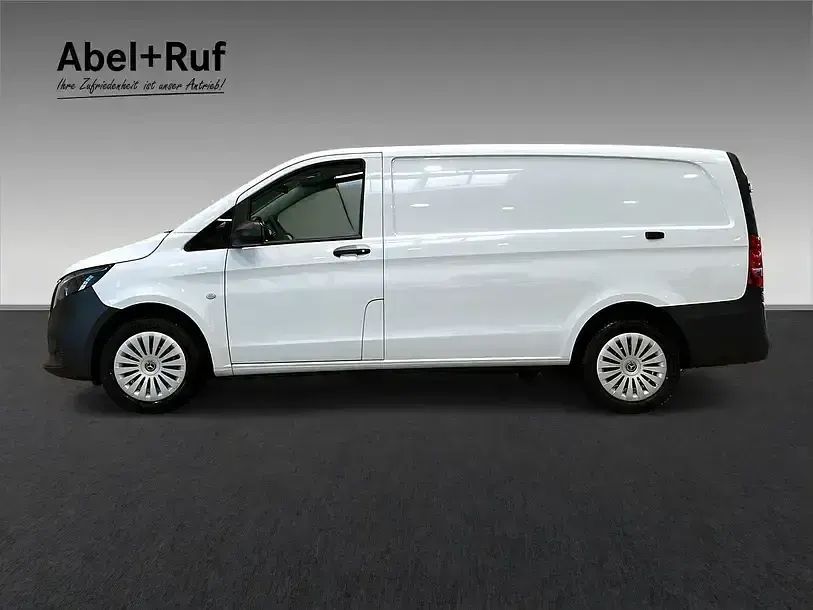 Gebraucht Mercedes Vito 163 PS (119 kW) 2026 Weiß Van