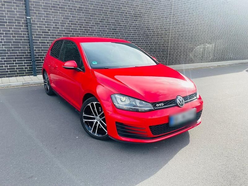 Gebraucht VW Golf GTD 184 PS (135 kW) 2014 Rot Coupé