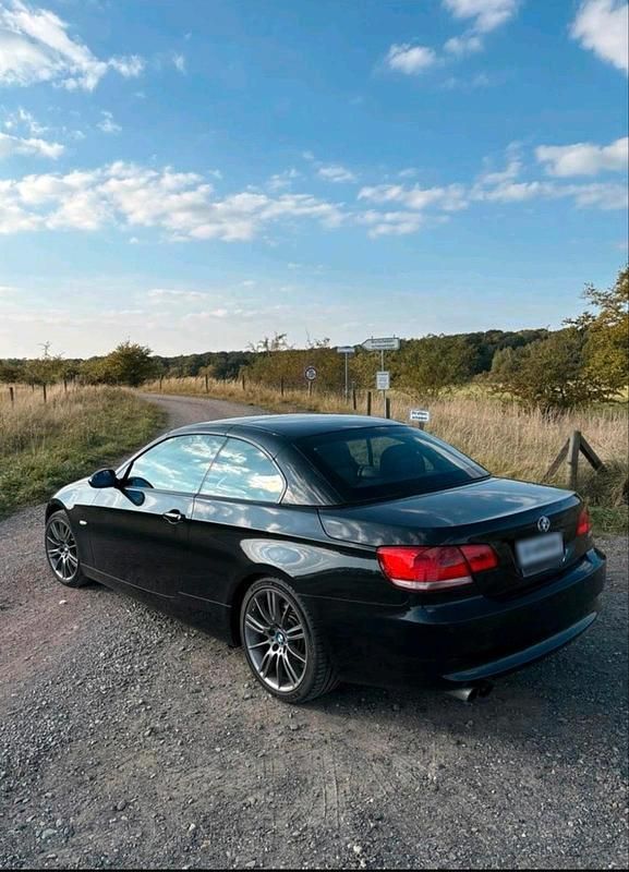 Gebraucht BMW 330 Cabriolet 272 PS (200 kW) 2007 Schwarz Cabrio
