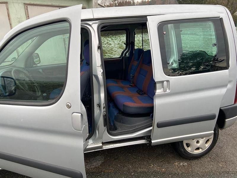 Silber Gebraucht 2001 Citroën Berlingo Van / Kleinbus | 1.700 € (Fairer Preis) - Bild 1/4