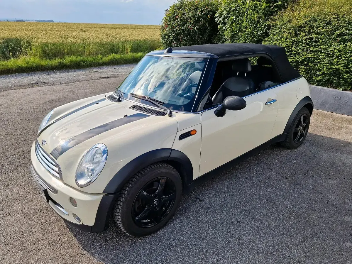 Gebraucht Mini Cooper Cabriolet 106 PS (77 kW) 2005 Weiß Cabrio