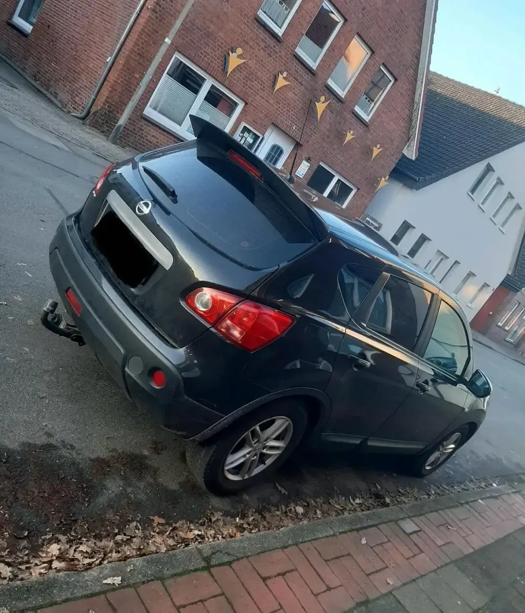Gebraucht Nissan Qashqai Acenta 150 PS (110 kW) 2009 Schwarz SUV