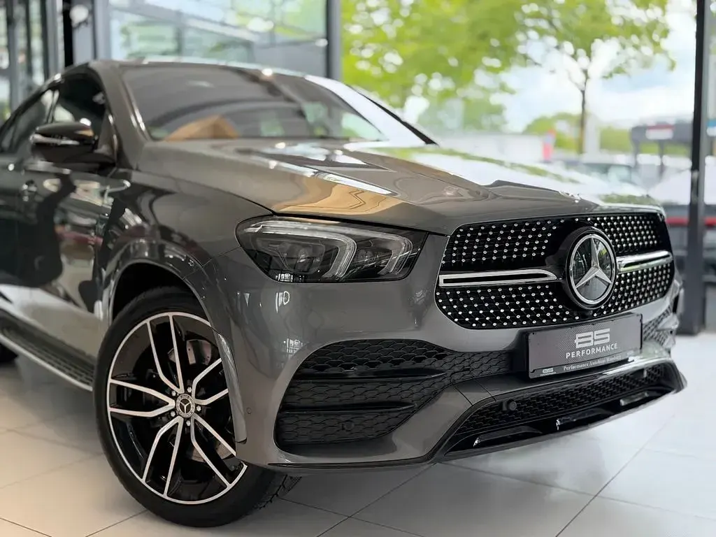 Gebraucht Mercedes GLE350 AMG line 272 PS (200 kW) 2024 Selenitgrau SUV