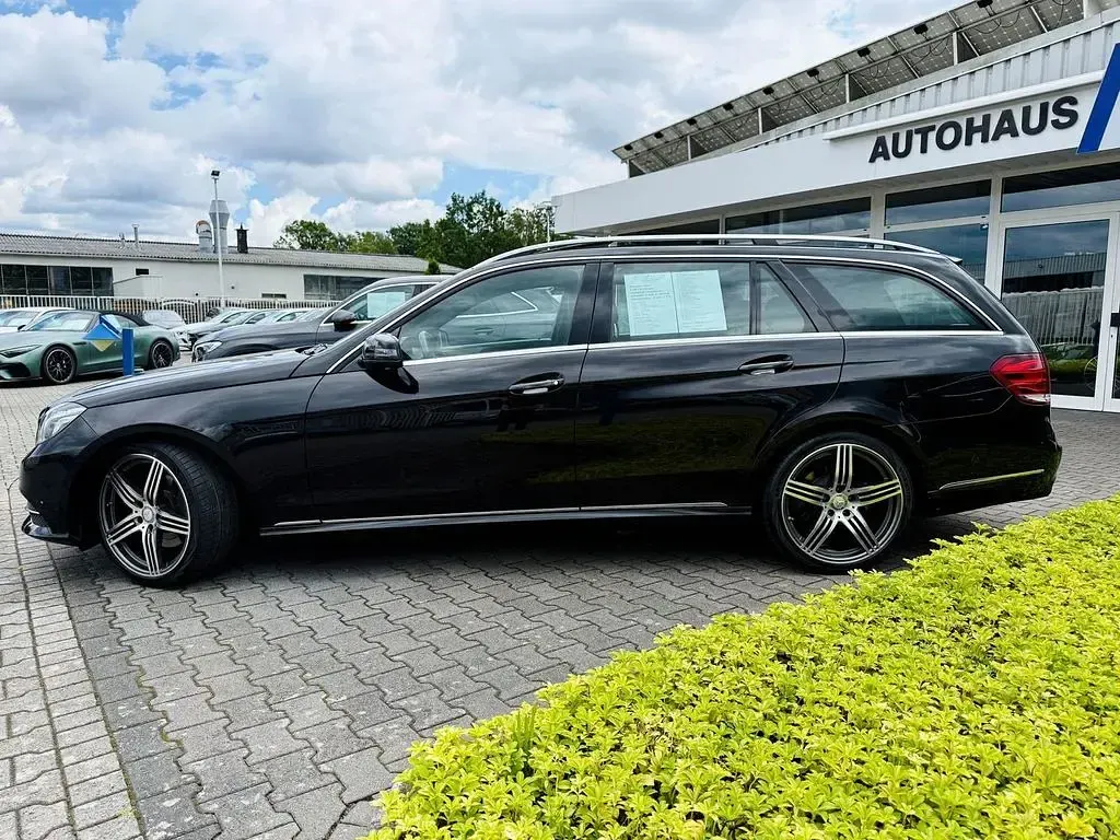 Gebraucht Mercedes E350 Avantgarde 258 PS (189 kW) 2016 Schwarz Kombi