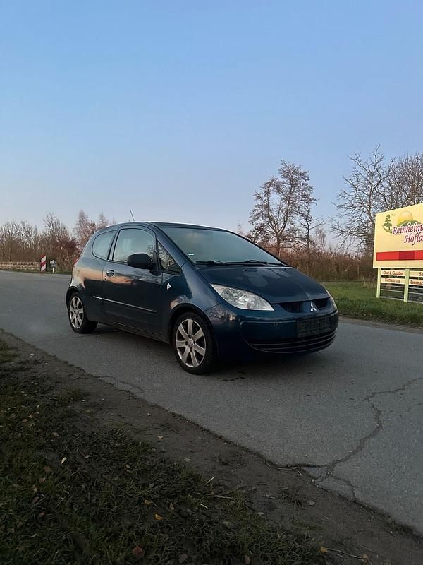 Blau Gebraucht 2005 Mitsubishi Colt Kleinwagen | 1.299 € - Bild 1/4