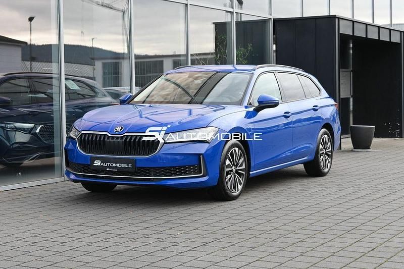 Gebraucht Skoda Superb Selection 265 PS (194 kW) 2024 Blau Kombi