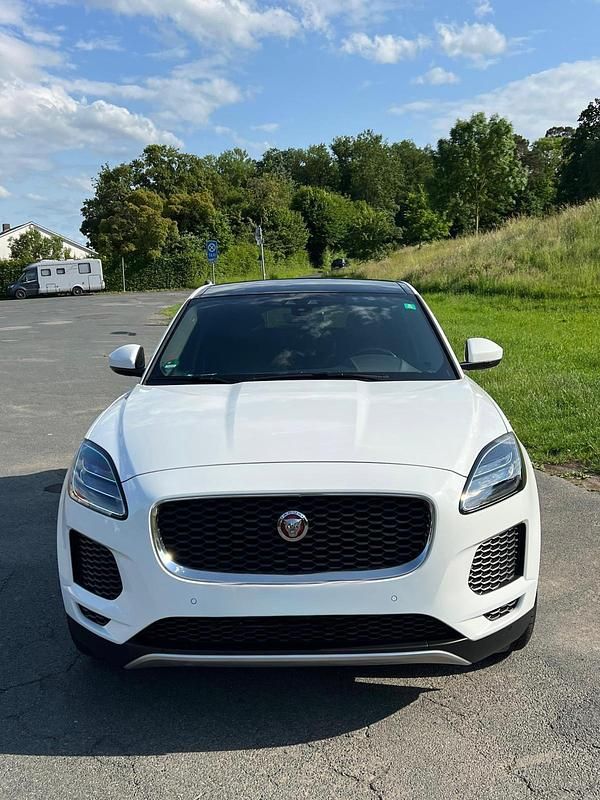 Gebraucht Jaguar E-Pace S 179 PS (131 kW) 2019 Weiß SUV