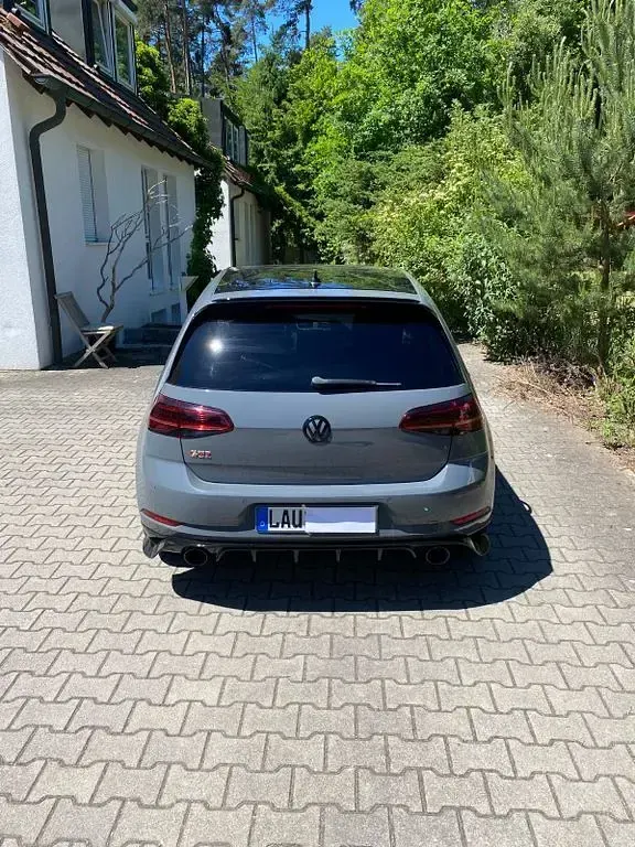 Gebraucht VW Golf VII GTI 290 PS (213 kW) 2019 Grau Limousine
