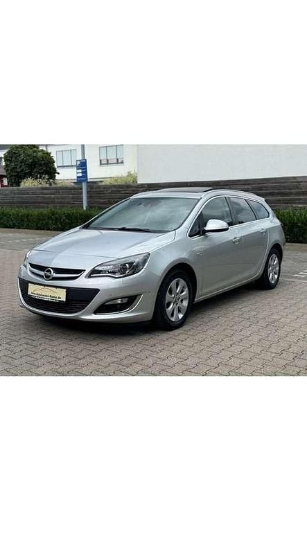 Grau Gebraucht 2014 Opel Astra Exklusiv Kombi | 9.450 € (Teuer) - Bild 1/4