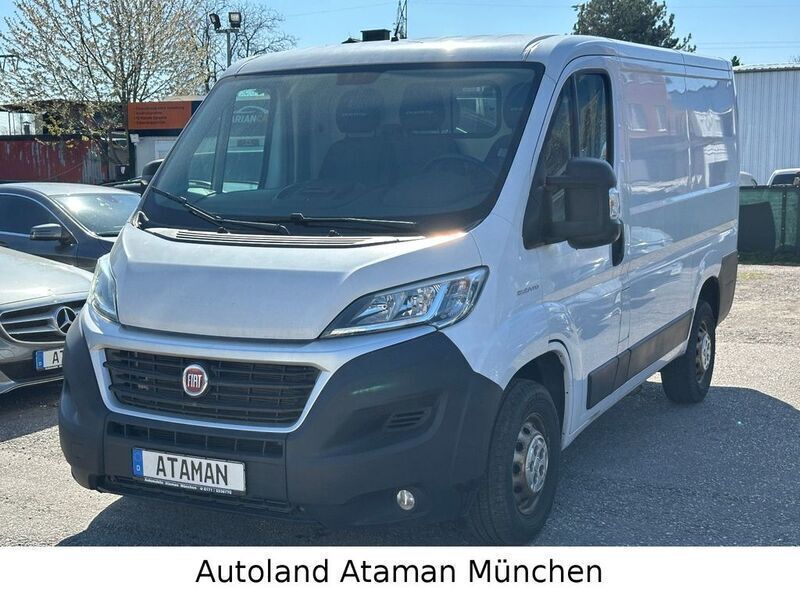 Weiß Gebraucht 2018 Fiat Ducato Van | 10.990 € - Bild 1/4