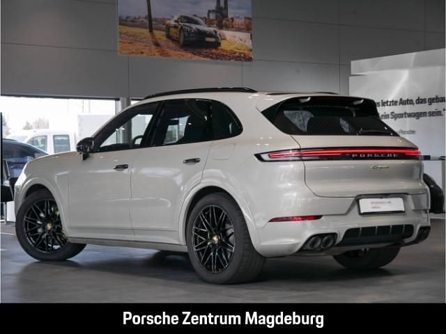 Brugt Porsche Cayenne 470 HK (345 kW) 2024 Beige SUV