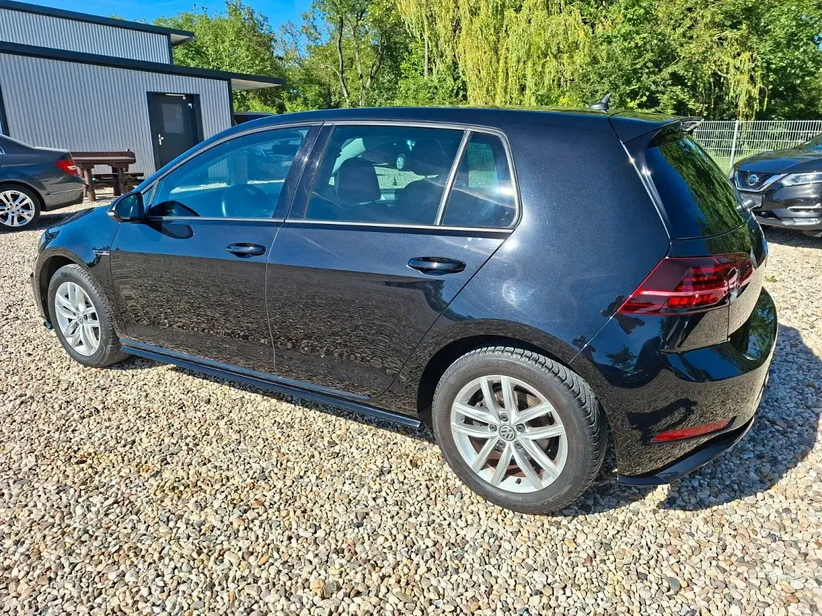 Gebraucht VW Golf VII R-line 150 PS (110 kW) 2017 Schwarz Limousine