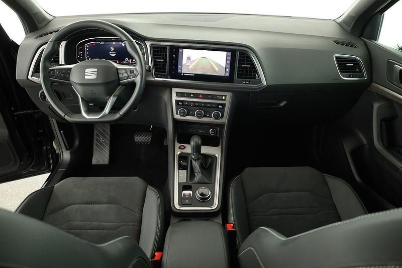 Gebraucht Seat Ateca Xperience 150 PS (110 kW) 2024 Black magic perleffekt SUV