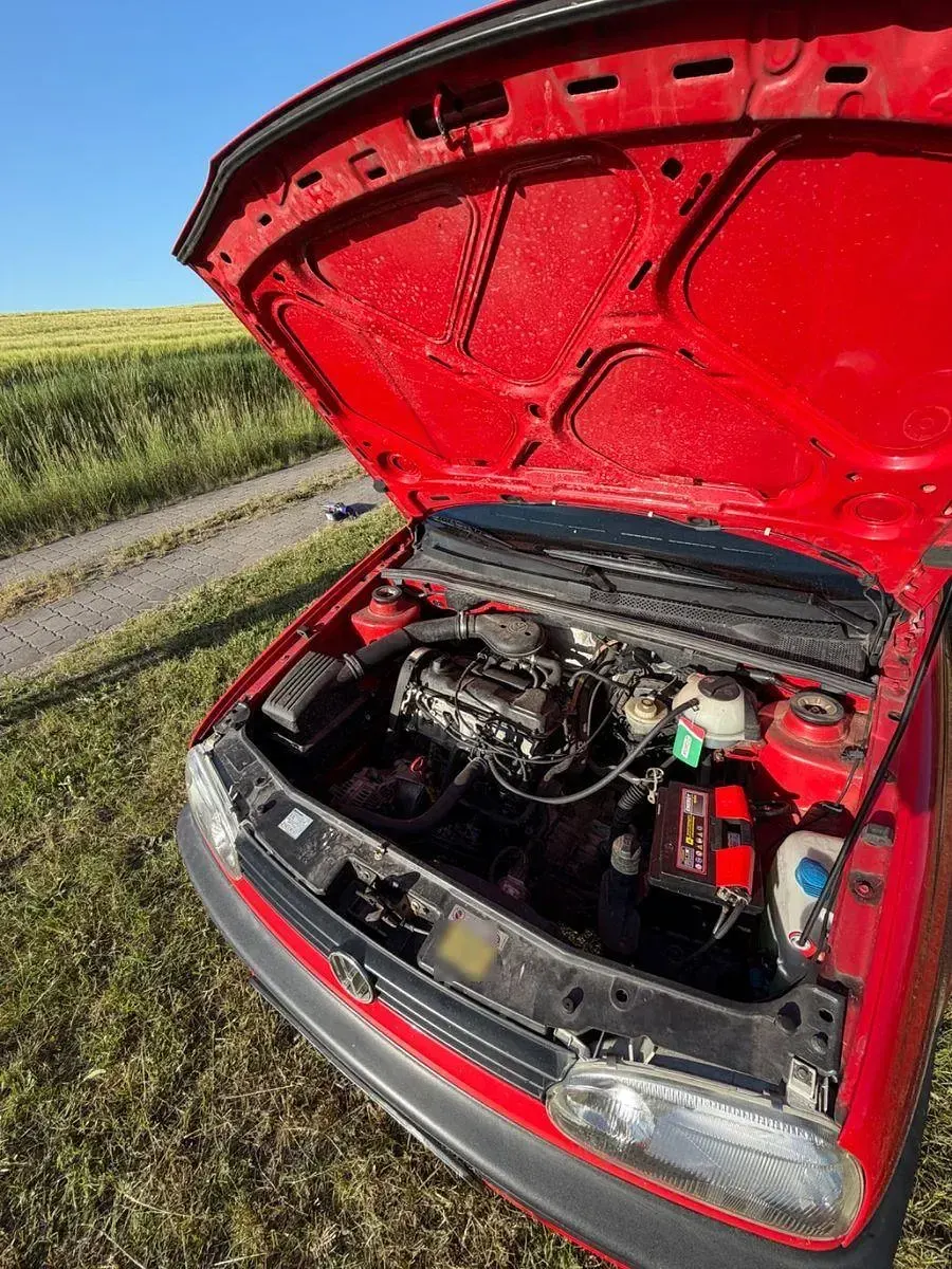 Gebraucht VW Golf III 75 PS (55 kW) 1996 Rot Limousine
