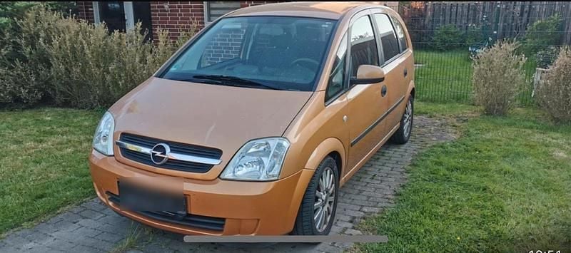 Gebraucht Opel Meriva 75 PS (55 kW) 2009 Orange Van / Kleinbus