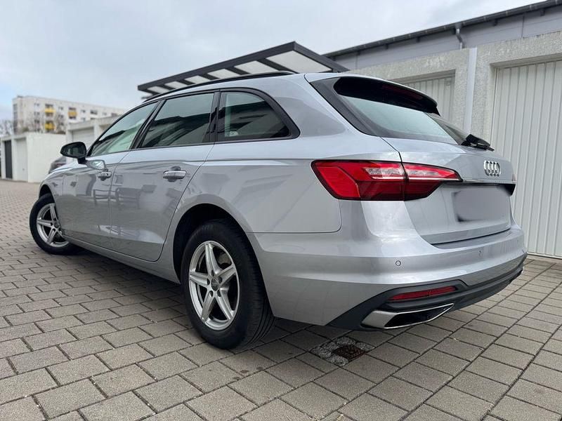 Gebraucht Audi A4 Ambiente 136 PS (100 kW) 2020 Silber Kombi