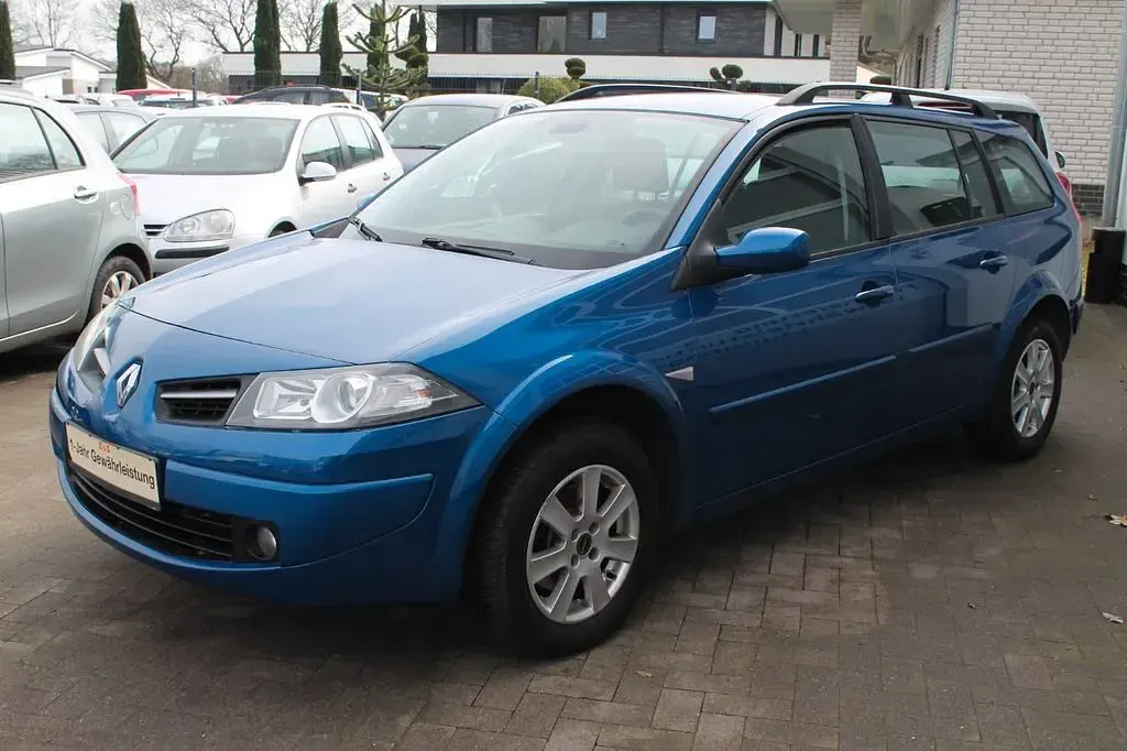 Gebraucht Renault Mégane Avantage 111 PS (81 kW) 2009 Blau Limousine