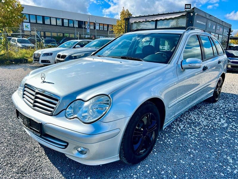 Silber Gebraucht 2006 Mercedes C180 Kombi | 1.850 € (Superpreis) - Bild 1/4