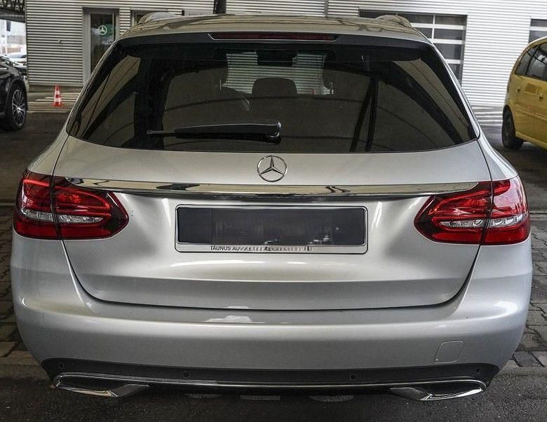 Gebraucht Mercedes C220 194 PS (142 kW) 2020 Silber Kombi