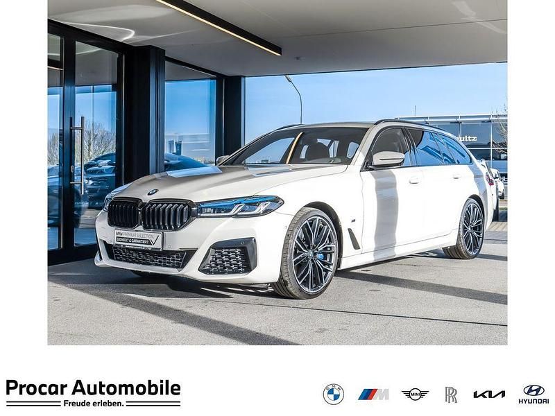 Weiß Gebraucht 2021 BMW 540 M Sport Kombi | 45.900 € (Teuer) - Bild 1/4