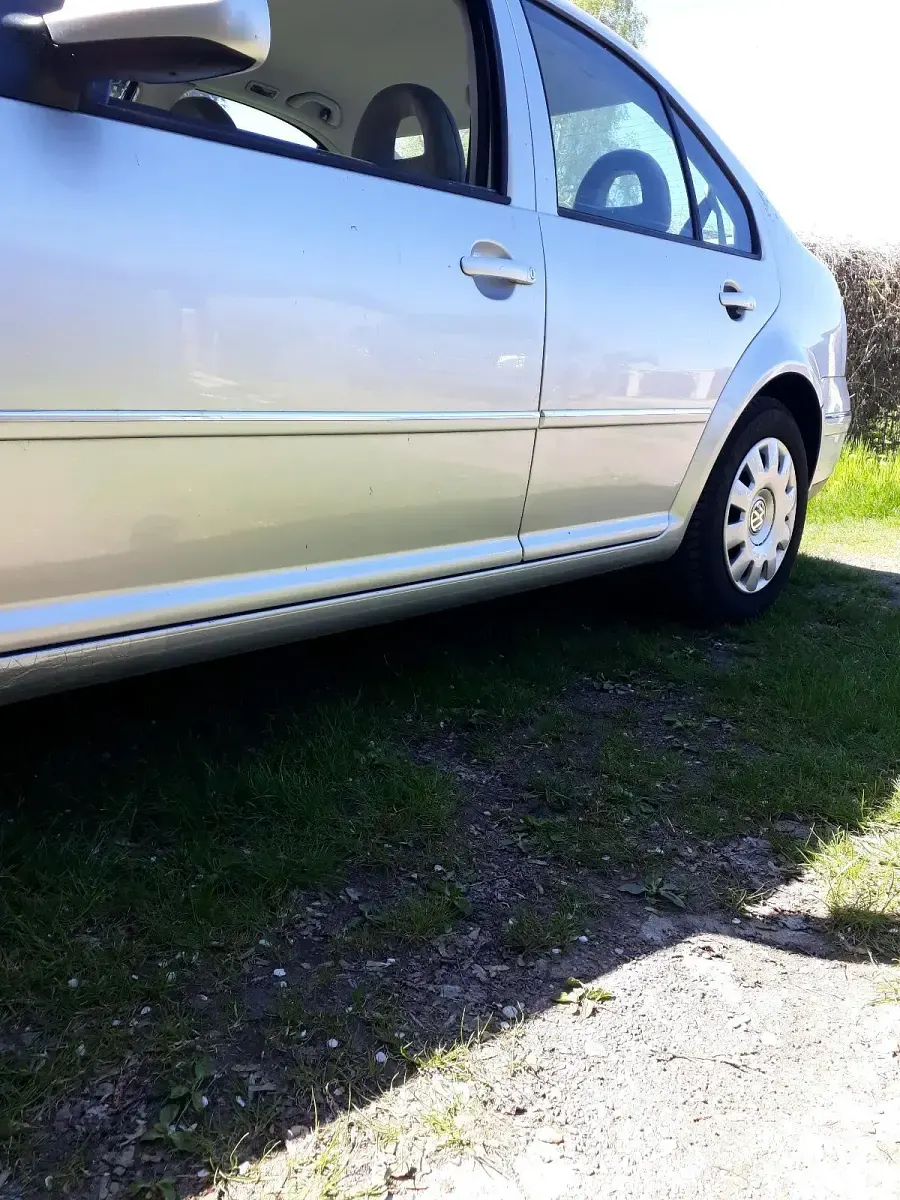 Occasion VW Bora 101 ch (74 kW) 2001 Argent Berline