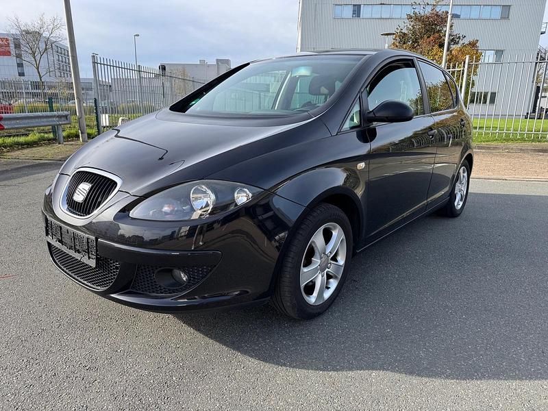 Schwarz Gebraucht 2007 Seat Altea Van / Kleinbus | 2.490 € (Fairer Preis) - Bild 1/4