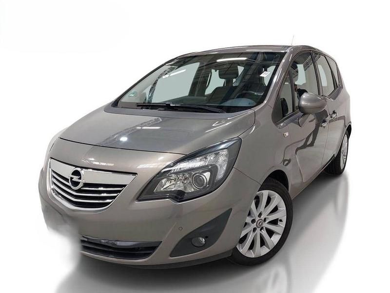 Grau Gebraucht 2012 Opel Meriva Innovation Van / Kleinbus | 5.998 € (Fairer Preis) - Bild 1/4