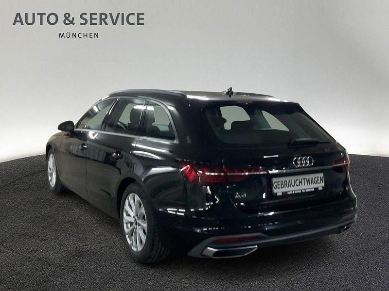 Gebraucht Audi A4 Basis 150 PS (110 kW) 2024 Schwarz Kombi