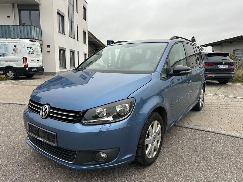 Blau Gebraucht 2012 VW Touran Match Van / Kleinbus | 8.999 € (Guter Preis) - Bild 1/4