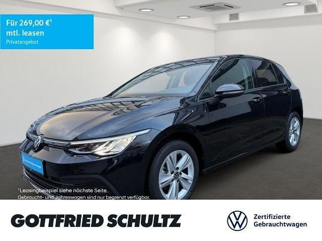 Schwarz Gebraucht 2023 VW Golf VIII Life Limousine | 24.480 € (Guter Preis) - Bild 1/3