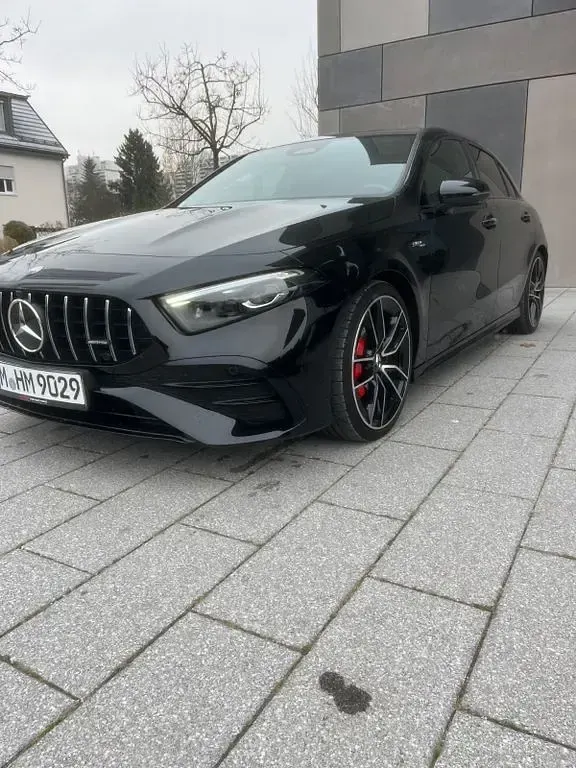 Gebraucht Mercedes A35 AMG AMG 306 PS (225 kW) 2023 Schwarz Limousine