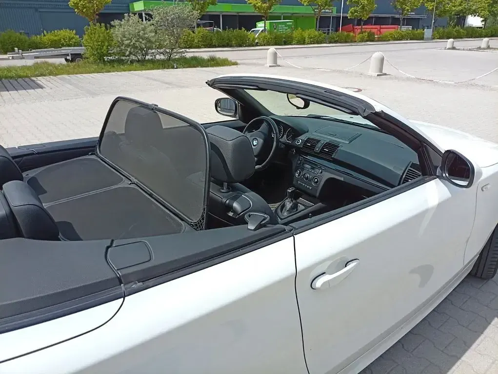 Gebraucht BMW 118 Cabriolet 143 PS (105 kW) 2011 Weiß Cabrio